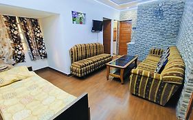 Kiara Home Stays